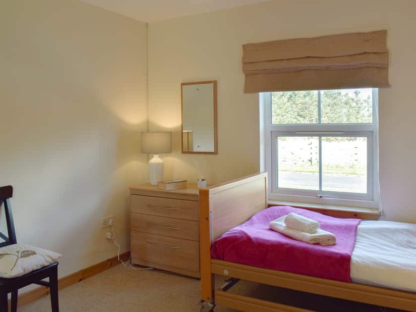 Twin bedroom | Rowan Cottage - Culmore Bridge Cottages , Sandhead