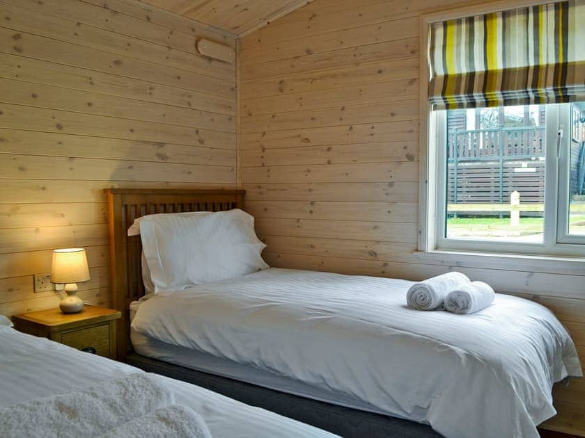 Cosy twin bedroom | Bransty, Burnside Park
