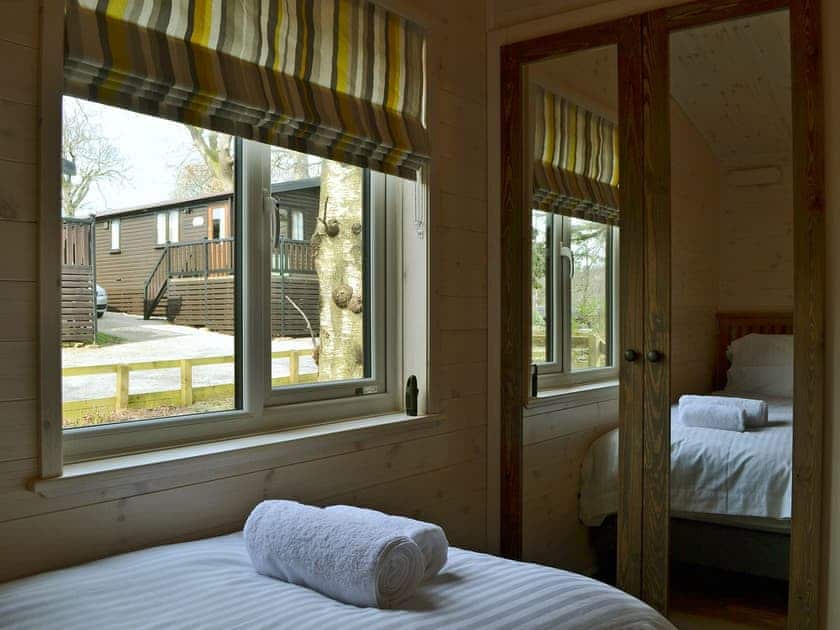 Cosy twin bedroom | Bransty, Burnside Park