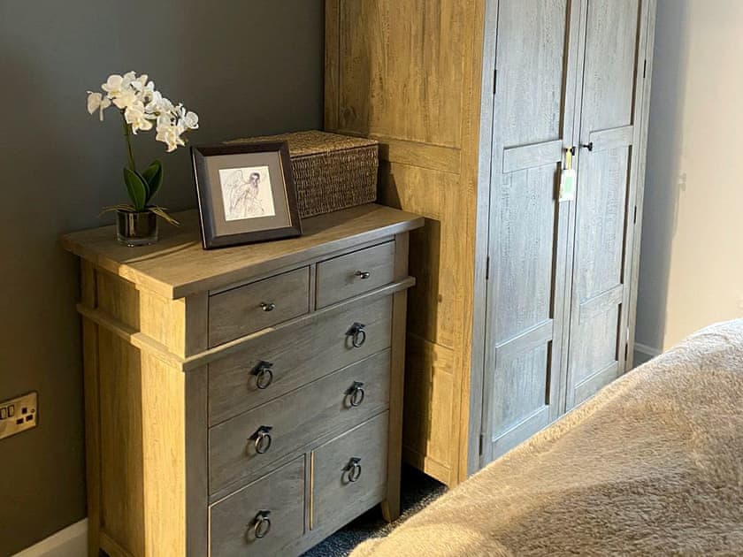 Relaxing Kingsize bedroom | Fern Cottage, Lealholm, near Whitby