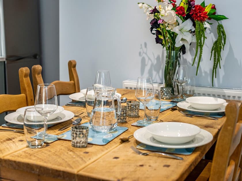 Spacious kitchen/dining room | Carrie’s Gate, Coniston