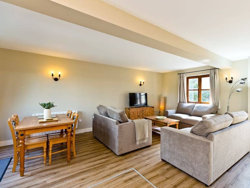 Beautifully presented open plan living space | Dove Cottage - Knockerdown Cottages, Carsington, near Ashbourne