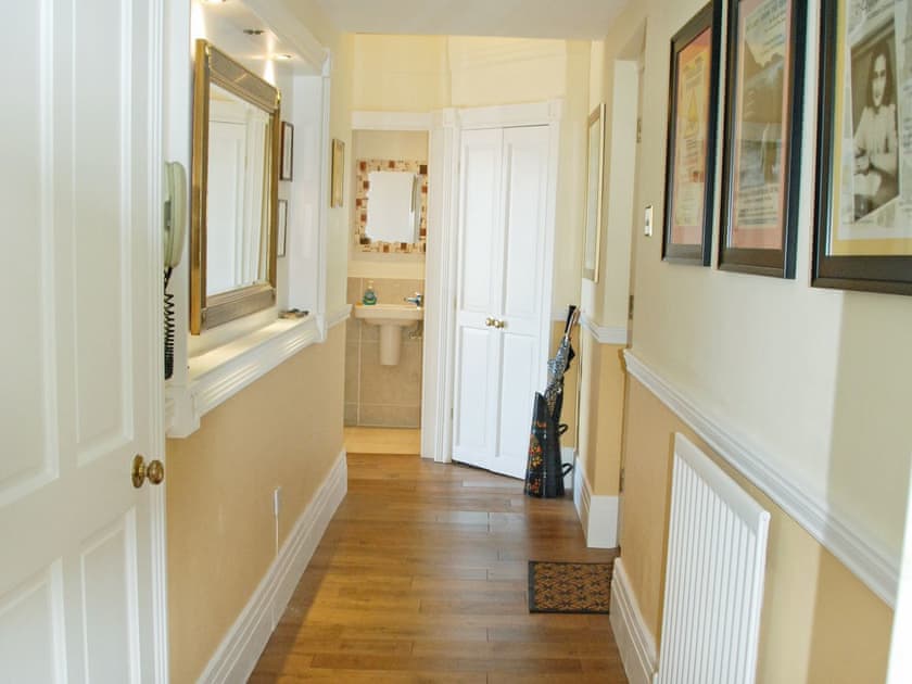 Hallway | The Grand Terrace, Saltburn-by-the-Sea