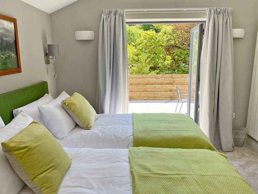 Twin bedroom | Cannondale, Annisgarth, near Windermere