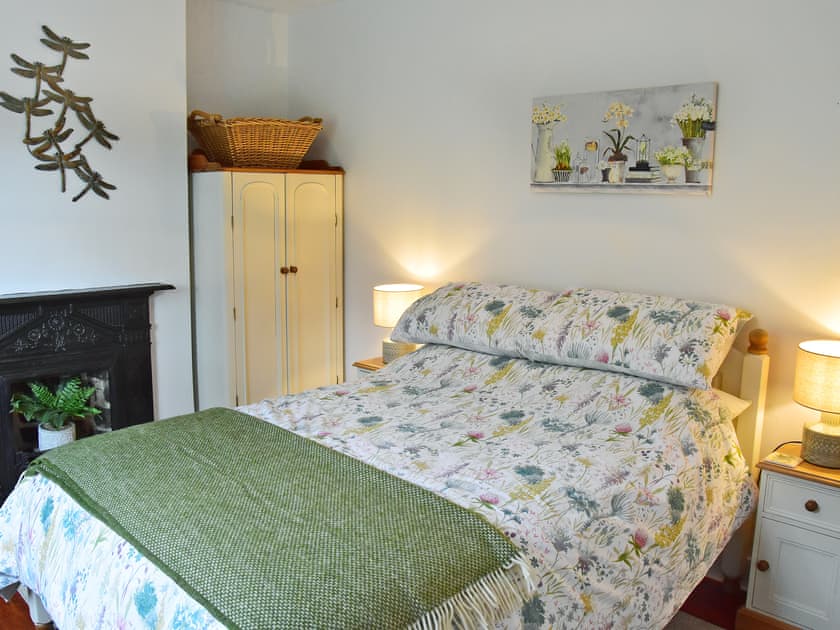 Charming double bedroom | Fern Cottage, Thorngrafton, near Bardon Mill