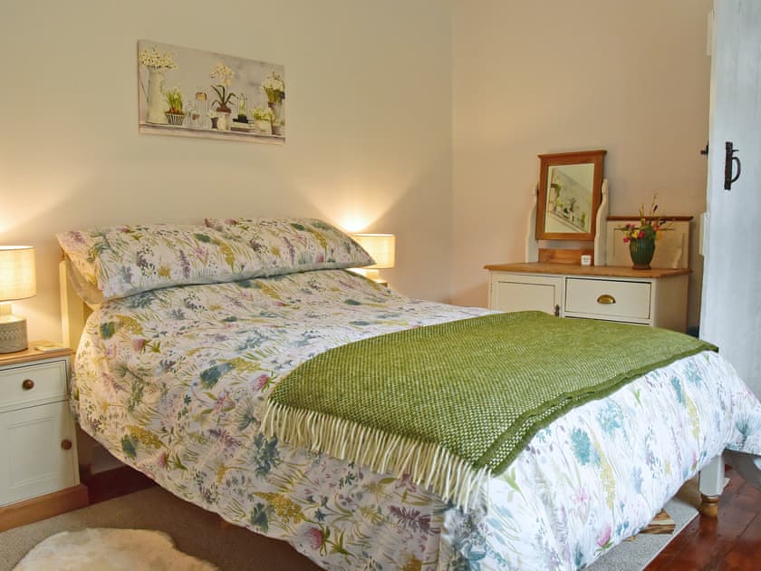 Charming double bedroom | Fern Cottage, Thorngrafton, near Bardon Mill
