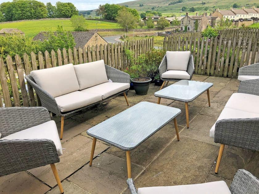 Relaxing sitting-out-area with incredible views | Stonesdale, Hawes