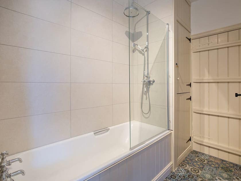 Bathroom with double shower over bath | Duck Cottage, Gargrave