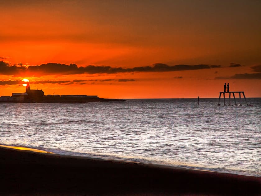 Sunrise over the bay | Anchors Point, Newbiggin-by-the-Sea