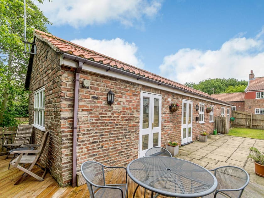Comfortable detached holiday cottage | Cottage in the Pond, Garton, near Hornsea