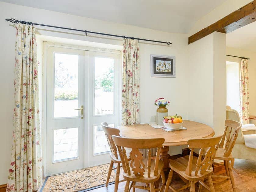 Attractive dining area | Cottage in the Pond, Garton, near Hornsea