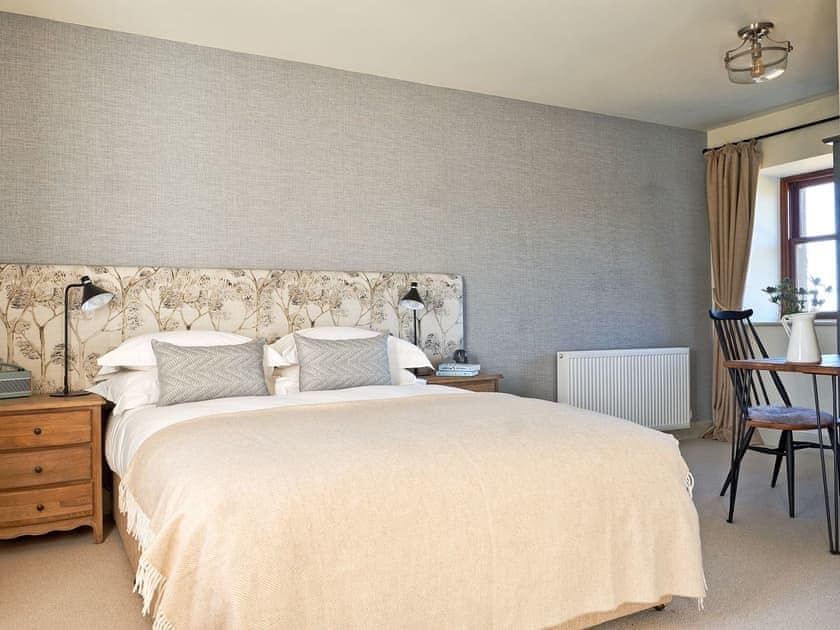 Sumptuous double bedroom | Midcraigs, Glencraigs, near Campbeltown