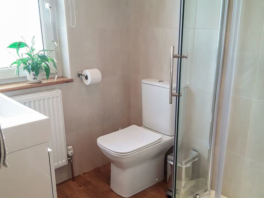 Shower room | Little Lookover, Porth, near Newquay