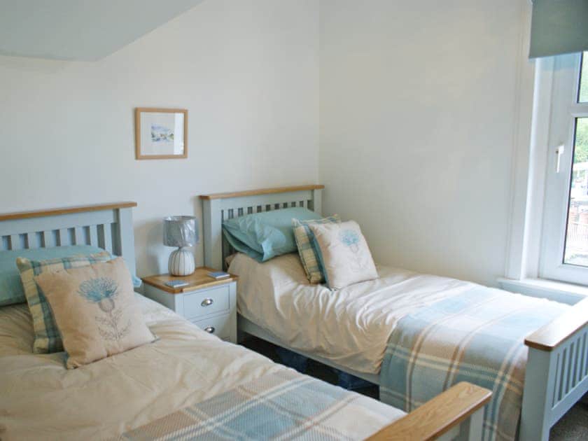 Twin bedroom | Inveree, Oban