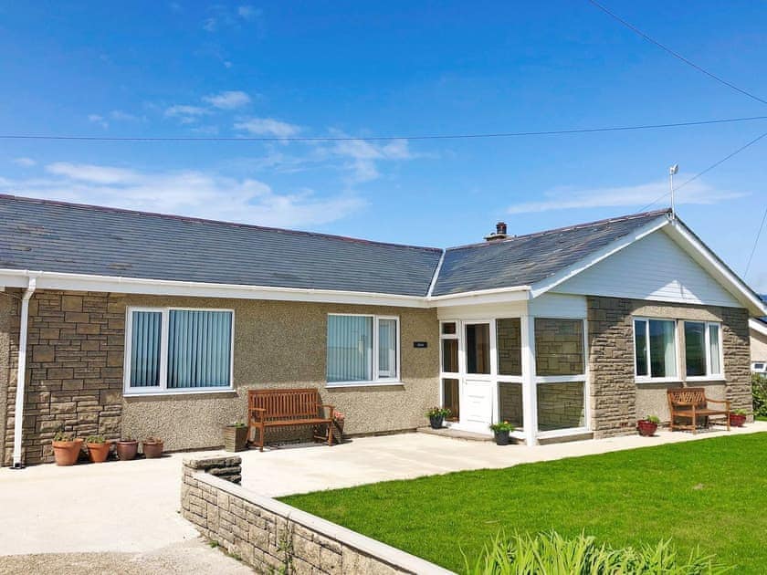 Exterior | Silyn, Aberdaron