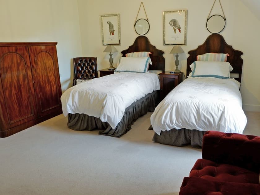 Twin bedroom | The Royal Castle Apartment - Dunskey Estate, Portpatrick, near Stranraer
