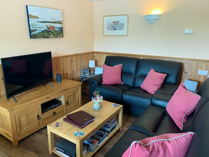Living room | Teeny’s Cottage -  Edinbane,  Portree, near Dunvegan