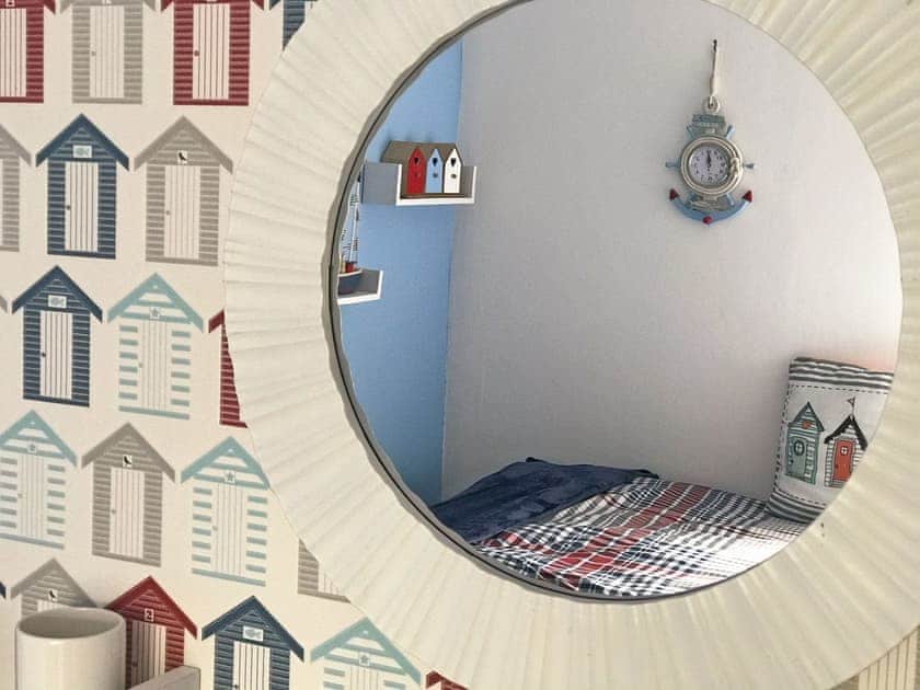 Twin bedroom | The Miner’s Cottage, Loftus, near Saltburn-by-the-Sea