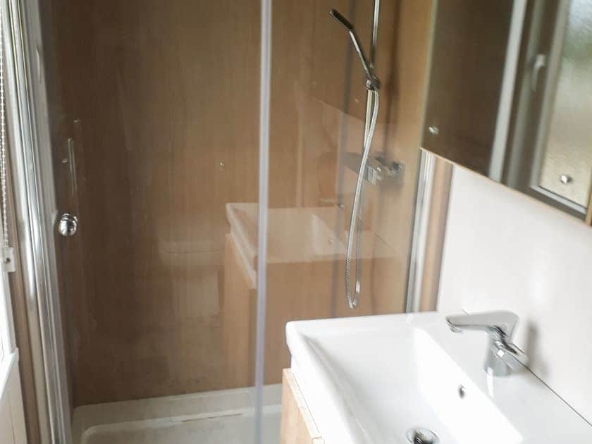 Shower room | Lake Vyrnwy Luxury Glamping Pod - Lake Vyrnwy Luxury Glamping Pods, Llanwddyn, near Oswestry