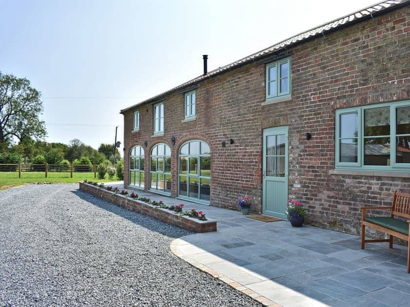 Exterior | The Granary - Chalet Farm Holidays, Langtoft, near Driffield