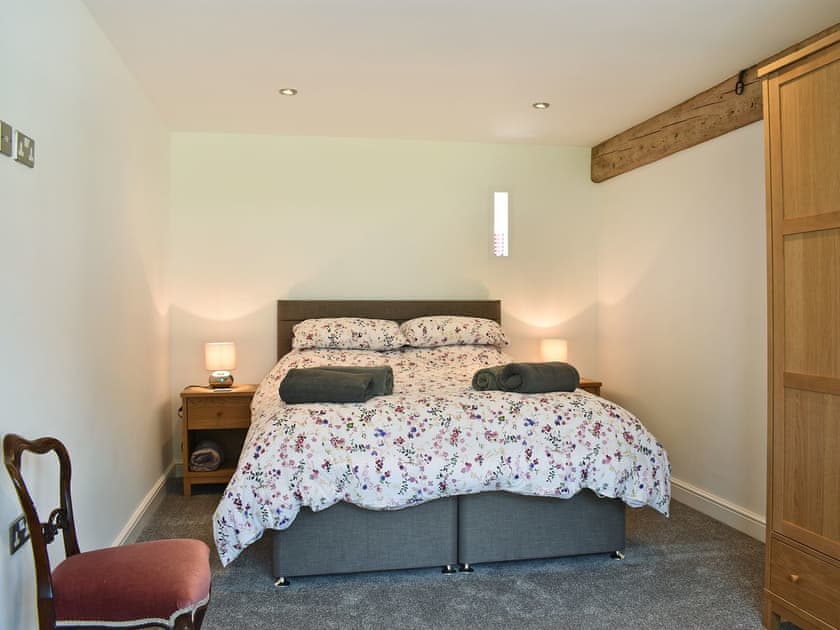 Double bedroom | The Granary - Chalet Farm Holidays, Langtoft, near Driffield