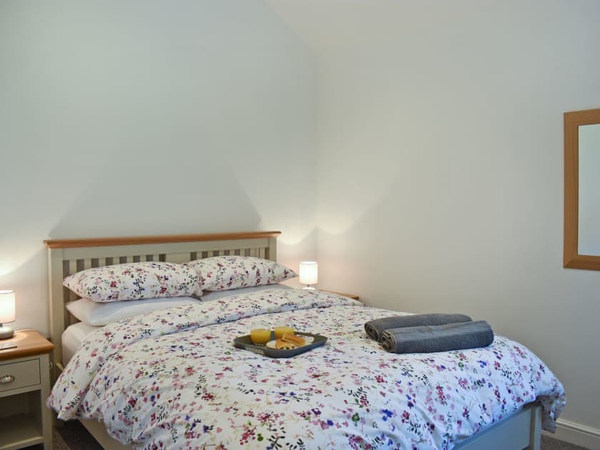 Double bedroom | The Dairy - Chalet Farm Holidays, Langtoft, near Driffield