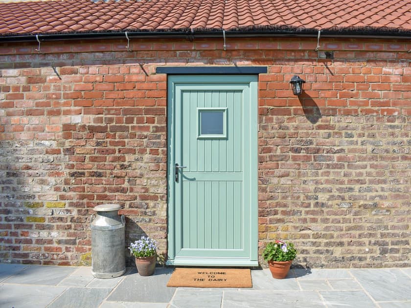 Exterior | The Dairy - Chalet Farm Holidays, Langtoft, near Driffield