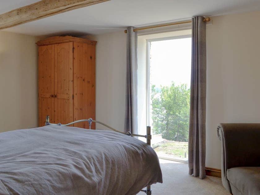 Double bedroom | The Coach House, Lydney