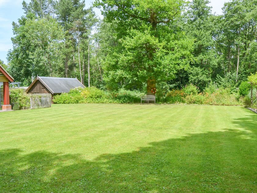 Garden and grounds | The Anchorage, Wroxham