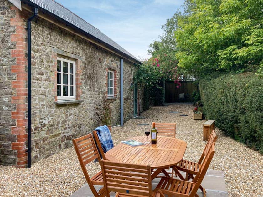 Sitting-out-area | Meadowside Forge, Ashwater, near Beaworthy