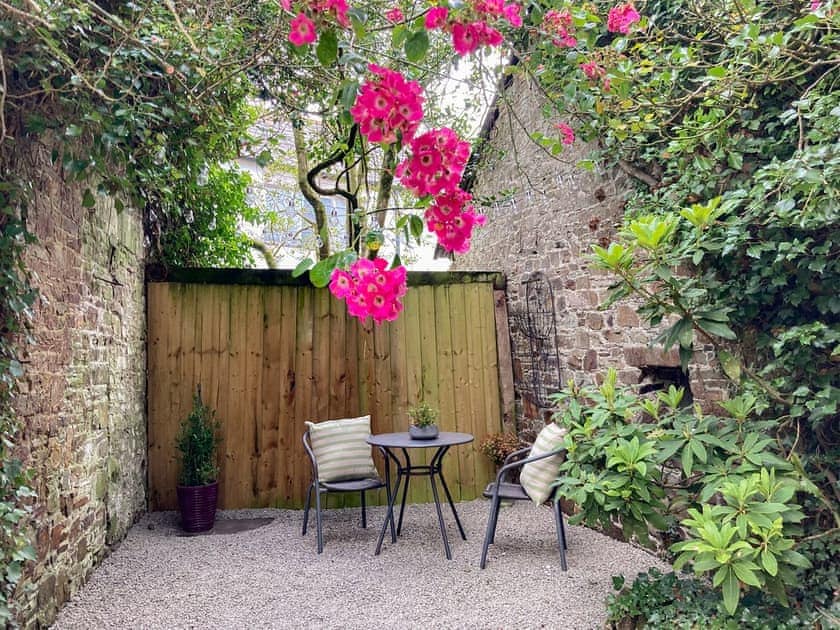 Sitting-out-area | Meadowside Forge, Ashwater, near Beaworthy