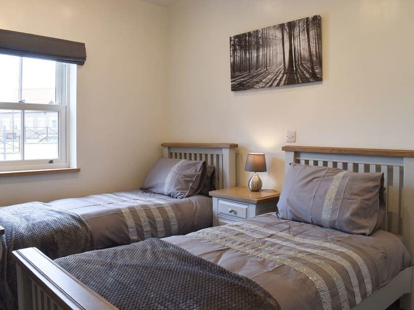 Twin bedroom | George’s View, Whitby