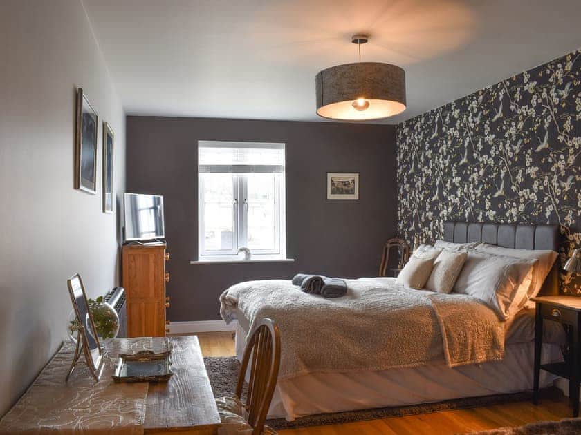 Brown floral designs | Bankside, Whitby