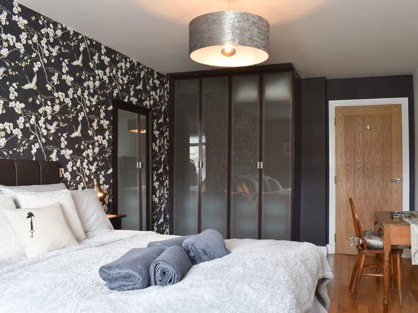 Brown floral designs | Bankside, Whitby