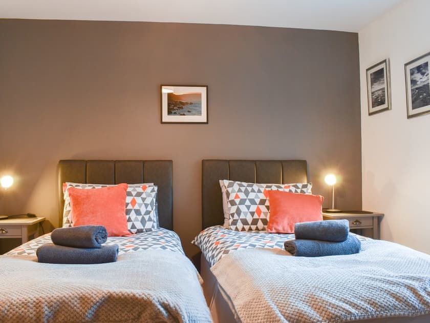 Twin bedroom | Bankside, Whitby