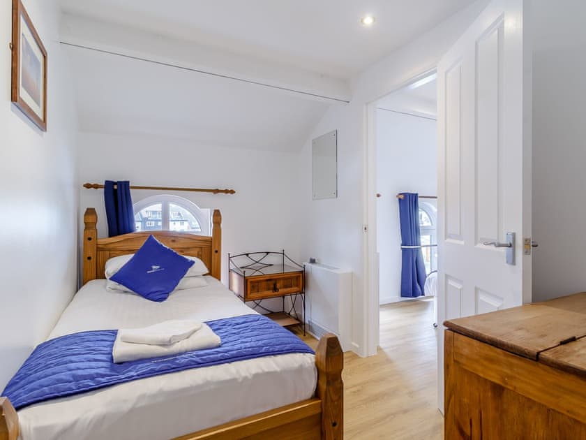 Single bedroom | Stay Sail - The Sail Loft, Wroxham