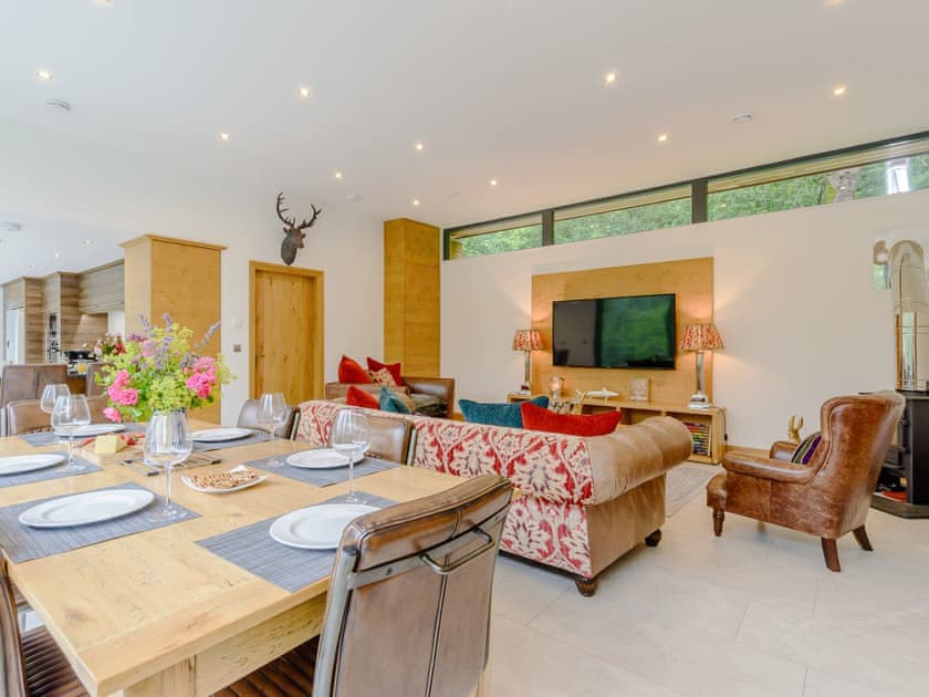 Living room/dining room | Horse Spout - Otter Tarn, Backbarrow, near Newby Bridge