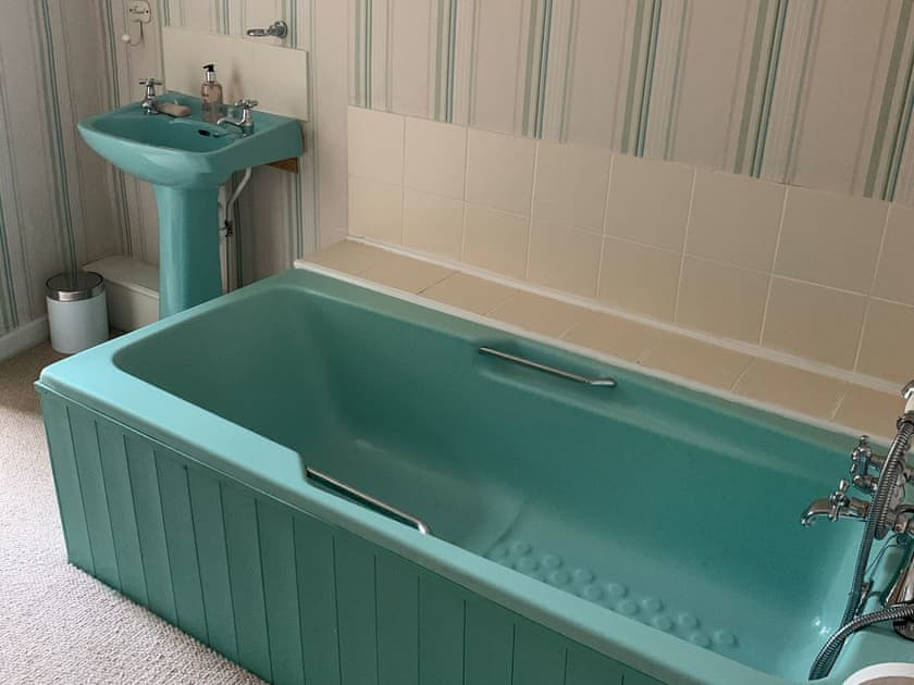 Bathroom | Midships, Instow