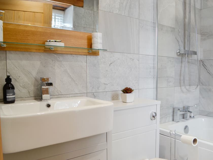 Shower room | Sgubor Llwyndu, Betws, near Ammanford