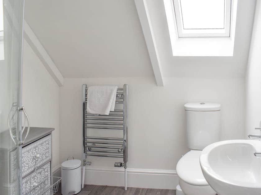 En-suite | Beach View, Newquay
