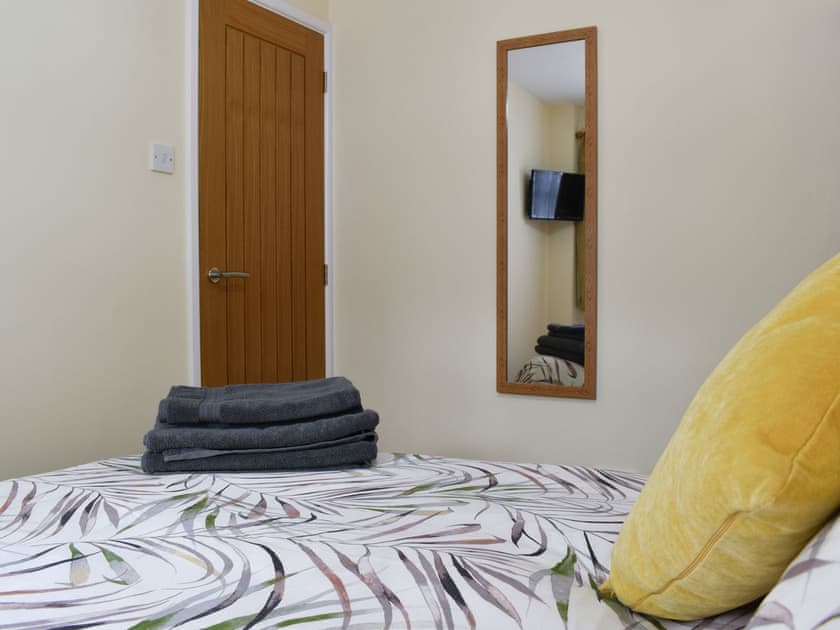 Double bedroom | Rose Corner, Topsham, near Exeter