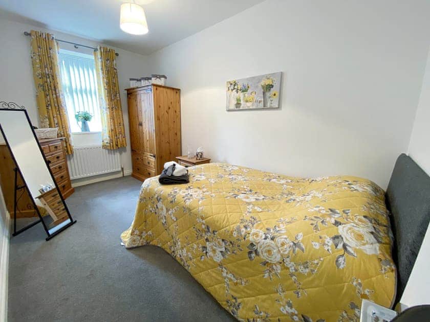 Double bedroom | Katy’s No 6, Amble, near Warkworth