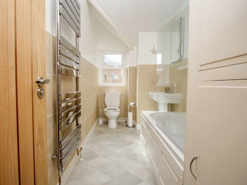 Bathroom | Cielo Alto, Scarborough