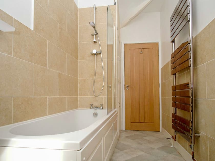 Bathroom | Cielo Alto, Scarborough