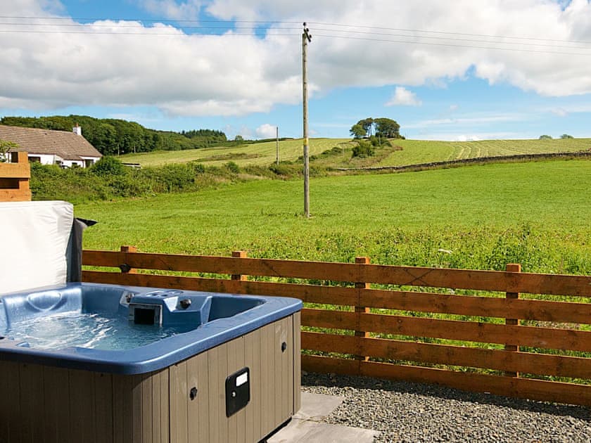 Hot tub | Jack’s Hideaway - Drumwall, Gatehouse of Fleet