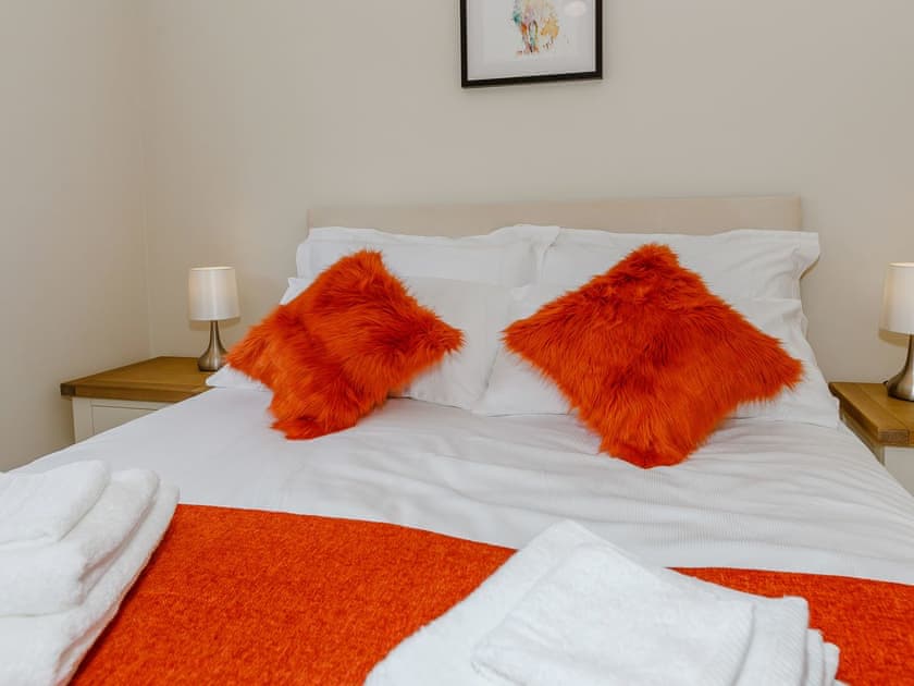 Double bedroom | Miller’s Retreat - Windmill Barns, Heapham, near Gainsborough
