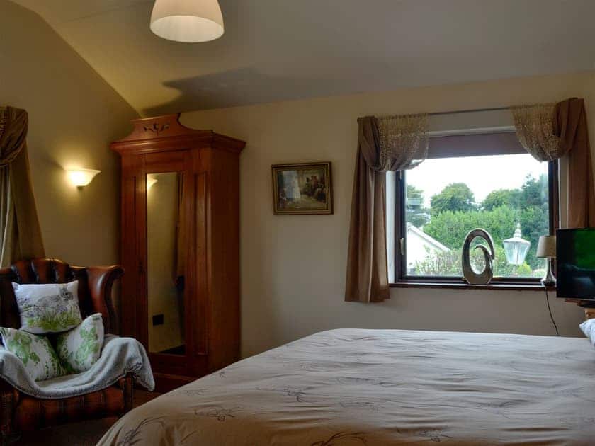 Double bedroom | Carter’s Rest - Llwyn Ffynnon, Y Ffôr, near Pwllheli