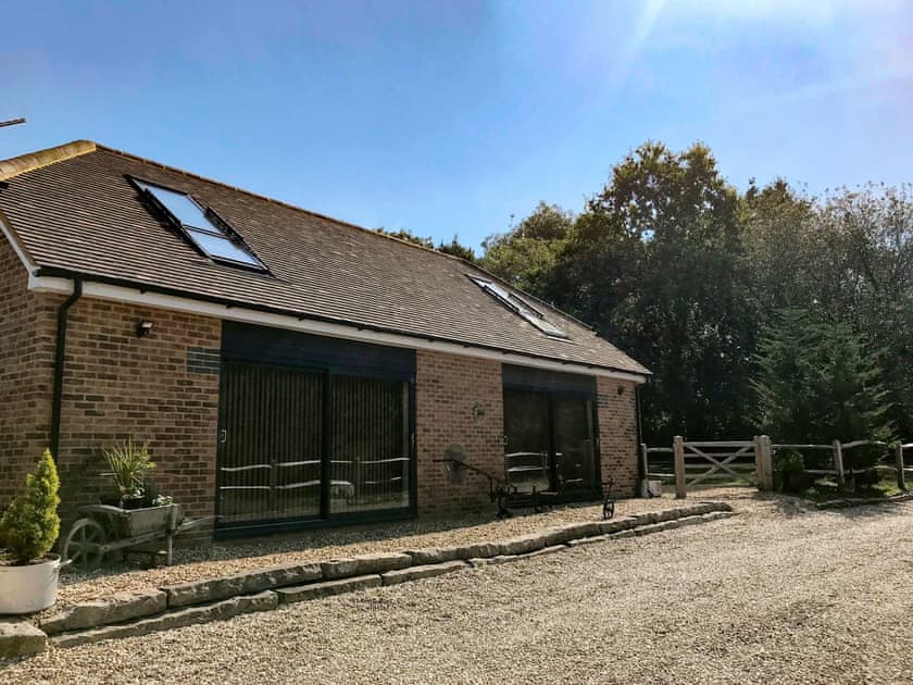Exterior | Reeds Farmhouse, Farnham