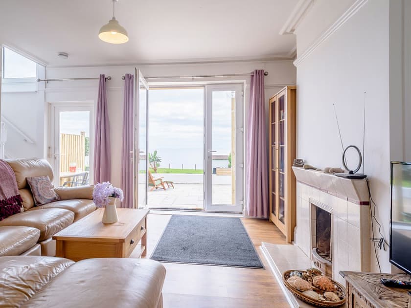 Living area | Beachside - Yardley House, Downderry and Seaton, near Looe