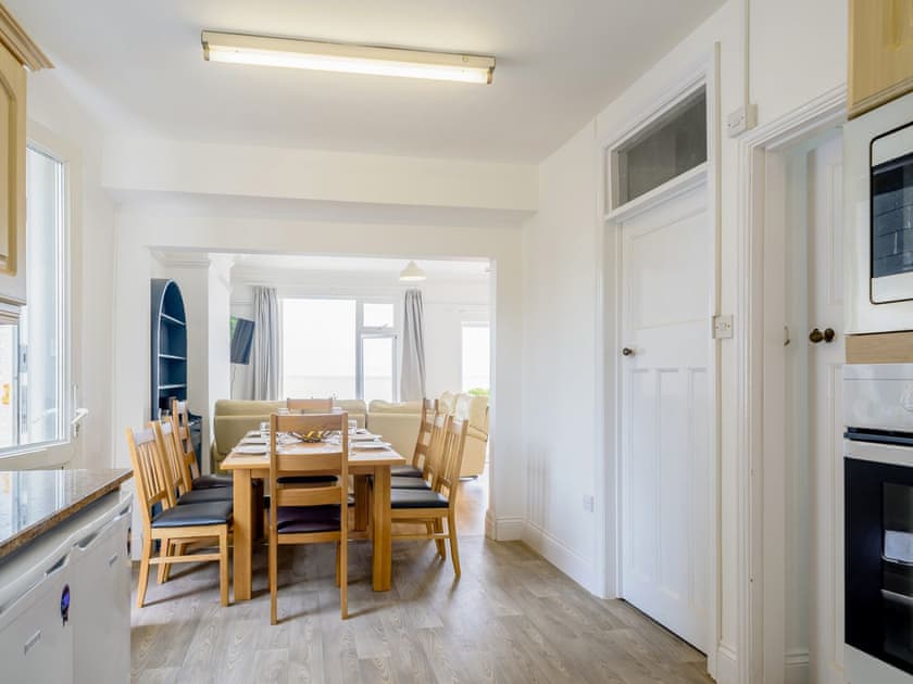 Kitchen/diner | On The Beach - Yardley House, Downderry and Seaton, near Looe